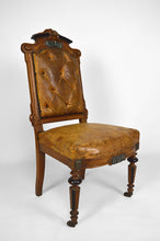Загрузить изображение в средство просмотра галереи, Chaise d'apparat d'époque Napoléon III en noyer, cuir et marbre, circa 1860