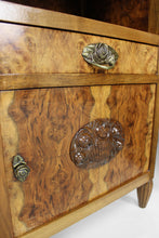 将图片加载到图库查看器,Paire de chevets Art Déco par les Ateliers Gauthier-Poinsignon en noyer, circa 1920-1930