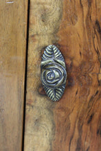 将图片加载到图库查看器,Paire de chevets Art Déco par les Ateliers Gauthier-Poinsignon en noyer, circa 1920-1930