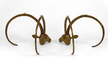 将图片加载到图库查看器,Table basse aux mouflons par Alain Chervet, circa 1970