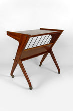 将图片加载到图库查看器,Desserte roulante en teck, Mid-century Modern, Italie, circa 1950