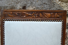 将图片加载到图库查看器,Chambre Art Déco en noyer sculpté de fleurs, vers 1920, 5 éléments