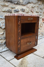 将图片加载到图库查看器,Chambre Art Déco en noyer sculpté de fleurs, vers 1920, 5 éléments