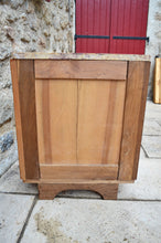 将图片加载到图库查看器,Chambre Art Déco en noyer sculpté de fleurs, vers 1920, 5 éléments