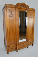 将图片加载到图库查看器,Chambre Art Nouveau avec lits jumeaux en chêne massif sculpté, 3 éléments