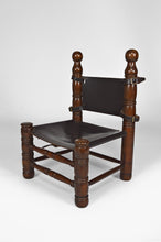 将图片加载到图库查看器,Chaise basse Moderniste en bois et cuir