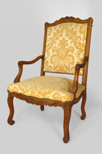 将图片加载到图库查看器,Paire de fauteuils style Louis XV en chêne sculpté