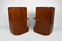 将图片加载到图库查看器,Paire de chevets Art Déco Moderniste en acajou, France, circa 1930