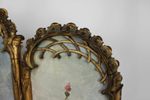 Load image into Gallery viewer, Paravent Belle Epoque en bois sculpté doré et toiles naturalistes, vers 1880