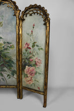 Load image into Gallery viewer, Paravent Belle Epoque en bois sculpté doré et toiles naturalistes, vers 1880