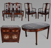 将图片加载到图库查看器,Importante Salle à Manger Asiatique en bois marqueté de nacre, milieu XXe