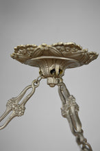 将图片加载到图库查看器,Suspension Art Déco en bronze argenté, France, circa 1925