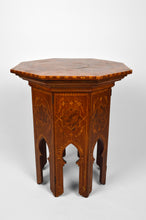 将图片加载到图库查看器,Table à thé Mauresque marquetée, Maroc, circa 1900