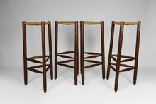 将图片加载到图库查看器,Lot de 4 tabourets de bar dans le style de Charlotte Perriand, Mid-Century, France