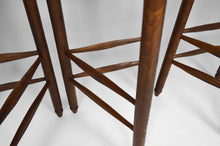 将图片加载到图库查看器,Lot de 4 tabourets de bar dans le style de Charlotte Perriand, Mid-Century, France