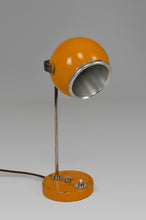 将图片加载到图库查看器,Lampe Eyeball orange par Pierre Disderot