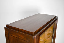 将图片加载到图库查看器,Vitrine Art Déco Moderniste en noyer, France, circa 1930