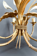 Charger l&#39;image dans la galerie, Important lustre &quot;Calla Lily&quot; par Hans Kögl, Métal Doré et Argenté, Cristal, circa 1970

