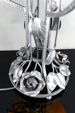 将图片加载到图库查看器，Lampe Art Déco exceptionnelle en fer forgé et pâte de verre – France, vers 1920
