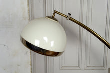 Cargar imagen en el visor de la galería, Important Lampadaire Arc Réglable, Socle en Marbre de Carrare, Italie, Circa 1970
