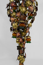 Load image into Gallery viewer, Important lampadaire &quot;Vigne&quot; en métal patiné, Hollywood Regency, Circa 1960
