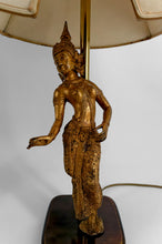 将图片加载到图库查看器，Paire de Lampes Sculpturales en Bronze Doré représentant des Danseuses, Thaïlande, XXe
