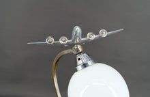 Charger l&#39;image dans la galerie, Lampe &quot;Avion&quot;,  Chrome et Aluminium, Art Deco / Steamline Moderne, Circa 1930-1940
