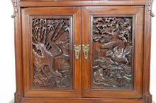 Lade das Bild in den Galerie-Viewer, Important Cabinet Asiatique en bois sculpté, Vietnam ou Chine, Circa 1880
