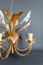 Charger l&#39;image dans la galerie, Important lustre &quot;Calla Lily&quot; par Hans Kögl, Métal Doré et Argenté, Cristal, circa 1970
