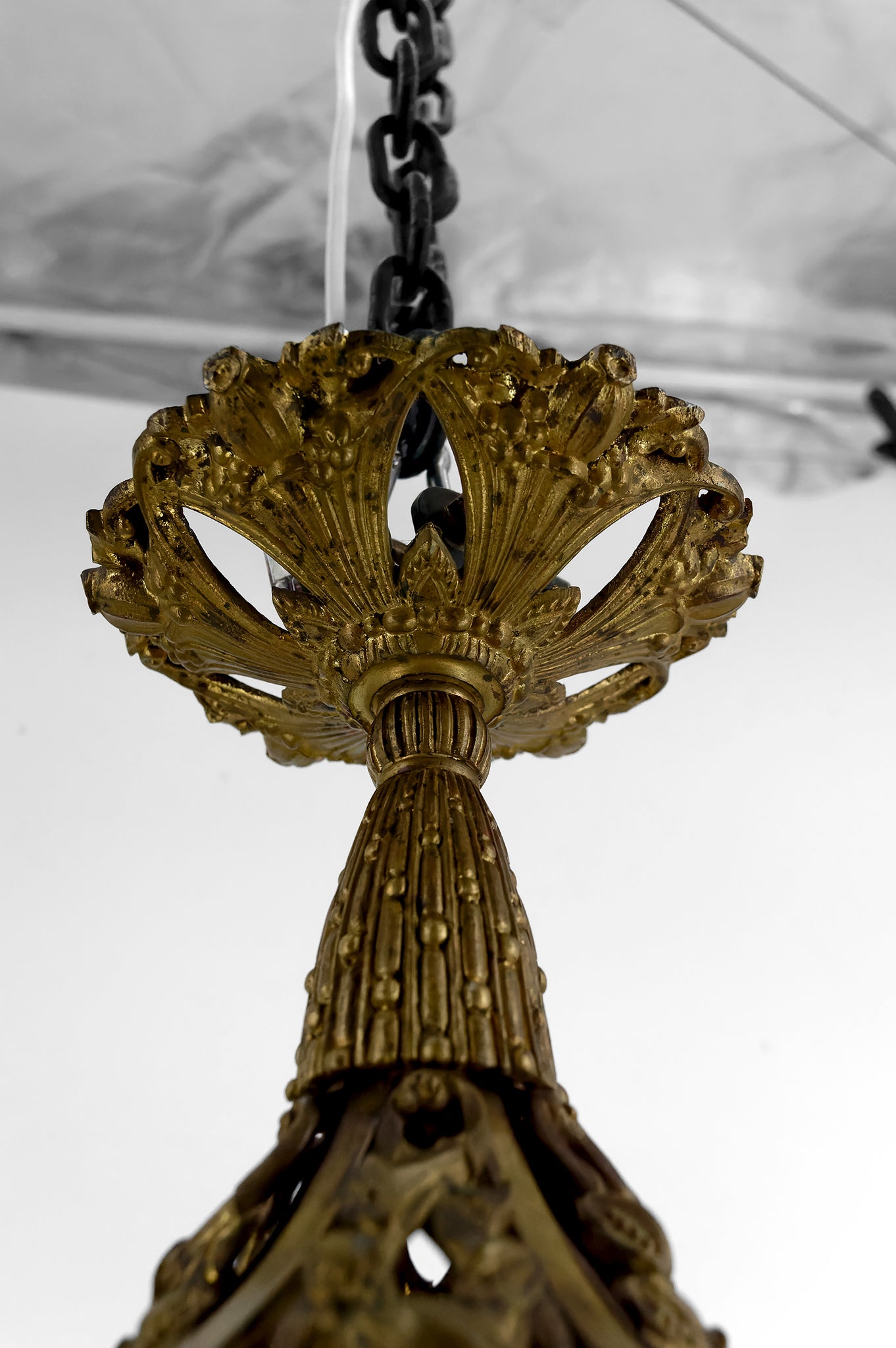 Muller frères : lustre art déco. France 1930 | Arta Plaza Muller frères : lustre art déco. France 1930 | Arta Plaza