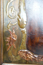 Charger l&#39;image dans la galerie, Important Panneau , Fable de la Fontaine: Le Corbeau et le Renard, Cuir Repoussé et Dinanderie, Art Nouveau, Circa 1890
