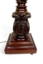 Charger l&#39;image dans la galerie, Important Lampadaire Colonne Victorienne Torsadée en Noyer Massif, Royaume-Uni, Style Tudor, Circa 1900
