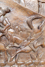 Charger l&#39;image dans la galerie, Important Panneau Monoxyle, Bas-Relief Bamoun, Cameroun, Circa 1960
