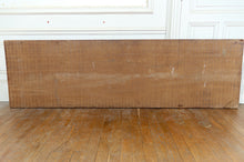 Charger l&#39;image dans la galerie, Important Panneau Monoxyle, Bas-Relief Bamoun, Cameroun, Circa 1960
