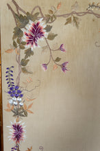 Charger l&#39;image dans la galerie, Important Ensemble de Trois Tapisseries Indochinoises Brodées de Soie Tigres et Cerfs Axis – Vietnam, Époque Coloniale, vers 1930
