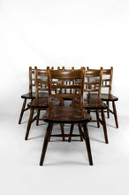 Charger l&#39;image dans la galerie, Lot de 6 chaises &quot;Windsor&quot; / Western / Cowboy en hêtre, Circa 1970
