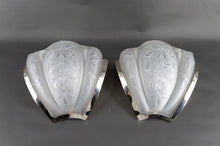 将图片加载到图库查看器，Paire d’appliques Art Déco en bronze chromé et verre Nacrocristal Saint-Lambert Belgique, vers 1925
