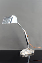 Cargar imagen en el visor de la galería, Importante Lampe de Bureau, Chrome, Aluminium et Marbre, Art Déco Moderniste, France, Circa 1930

