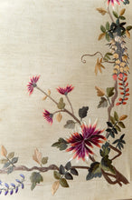 Charger l&#39;image dans la galerie, Important Ensemble de Trois Tapisseries Indochinoises Brodées de Soie Tigres et Cerfs Axis – Vietnam, Époque Coloniale, vers 1930
