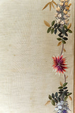 Charger l&#39;image dans la galerie, Important Ensemble de Trois Tapisseries Indochinoises Brodées de Soie Tigres et Cerfs Axis – Vietnam, Époque Coloniale, vers 1930
