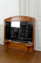 Lade das Bild in den Galerie-Viewer, Miroir en Chêne Sculpté sur le Thème de la Vigne, Par Gauthier-Poinsignon, Art Nouveau, École de Nancy, France, Circa 1910
