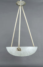 Cargar imagen en el visor de la galería, Lustre / Suspension / Vasque par Noverdy, Monture en Bronze Argenté, Art Deco, France, Circa 1930
