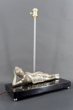 Charger l&#39;image dans la galerie, Importante Lampe Bouddha en Bronze Argenté sur Socle de Marbre Noir Ex-Indochine Française, Circa 1930–1940
