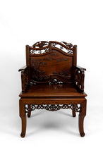 Charger l&#39;image dans la galerie, 4 importants fauteuils asiatiques aux Chauves-Souris et Grues, Indochine ou Chine du Sud, Circa 1880
