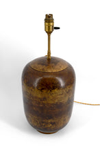 Загрузить изображение в средство просмотра галереи, Lampe Art Déco moderniste en laiton patiné, vers 1930
