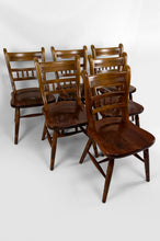 Load image into Gallery viewer, Lot de 6 chaises &quot;Windsor&quot; / Western / Cowboy en hêtre, Circa 1970
