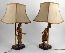 将图片加载到图库查看器，Paire de Lampes Sculpturales en Bronze Doré représentant des Danseuses, Thaïlande, XXe
