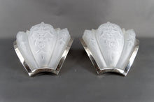 将图片加载到图库查看器，Paire d’appliques Art Déco en bronze chromé et verre Nacrocristal Saint-Lambert Belgique, vers 1925
