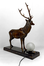 Charger l&#39;image dans la galerie, Importante Lampe Sculpturale en Bronze et Marbre, Cerf, Art Déco, France, Circa 1930
