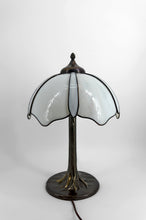 Загрузить изображение в средство просмотра галереи, Lampe de table de style Tiffany – vers 1980
